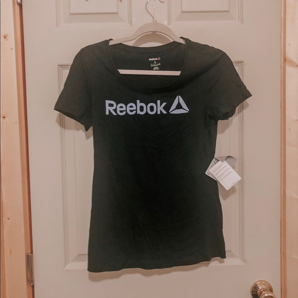 NWT Reebok tee